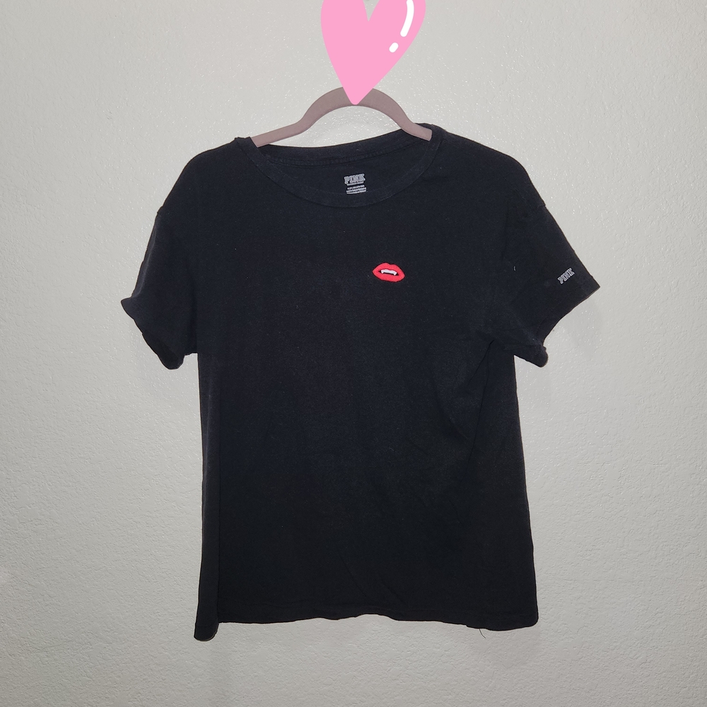 PINK Victoria's Secret Black Tee with Red Lip Patch Halloween Vampire